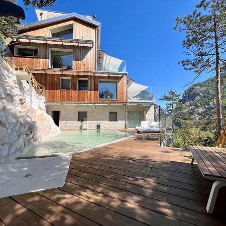 La Forestale Luxury Ecolodge B&B Primo Piano Acqualagna Dış mekan fotoğraf