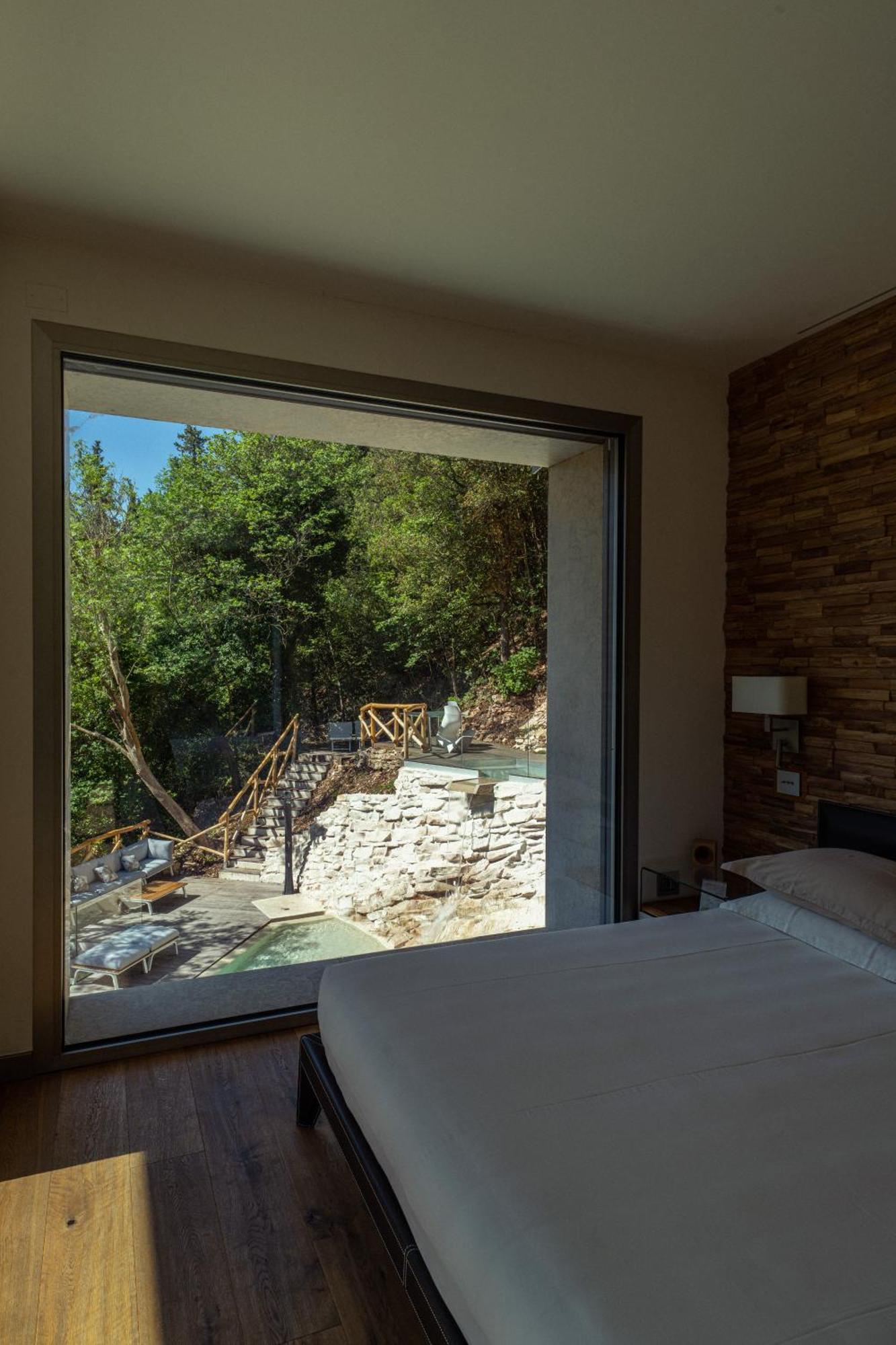 La Forestale Luxury Ecolodge B&B Primo Piano Acqualagna Dış mekan fotoğraf